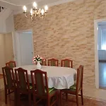Petra Vendeghaz דירה