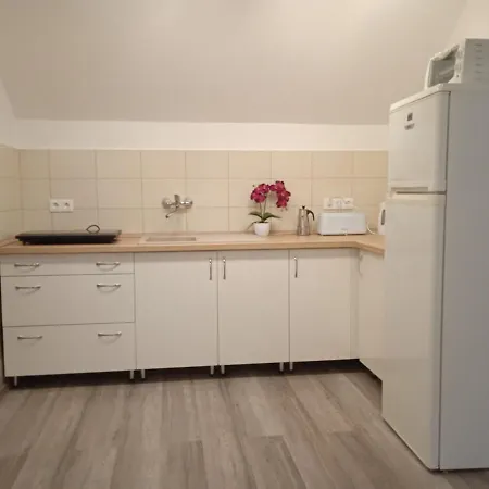Apartment Petra Vendeghaz