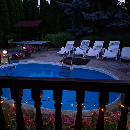 Petra Vendeghaz * Fonyód